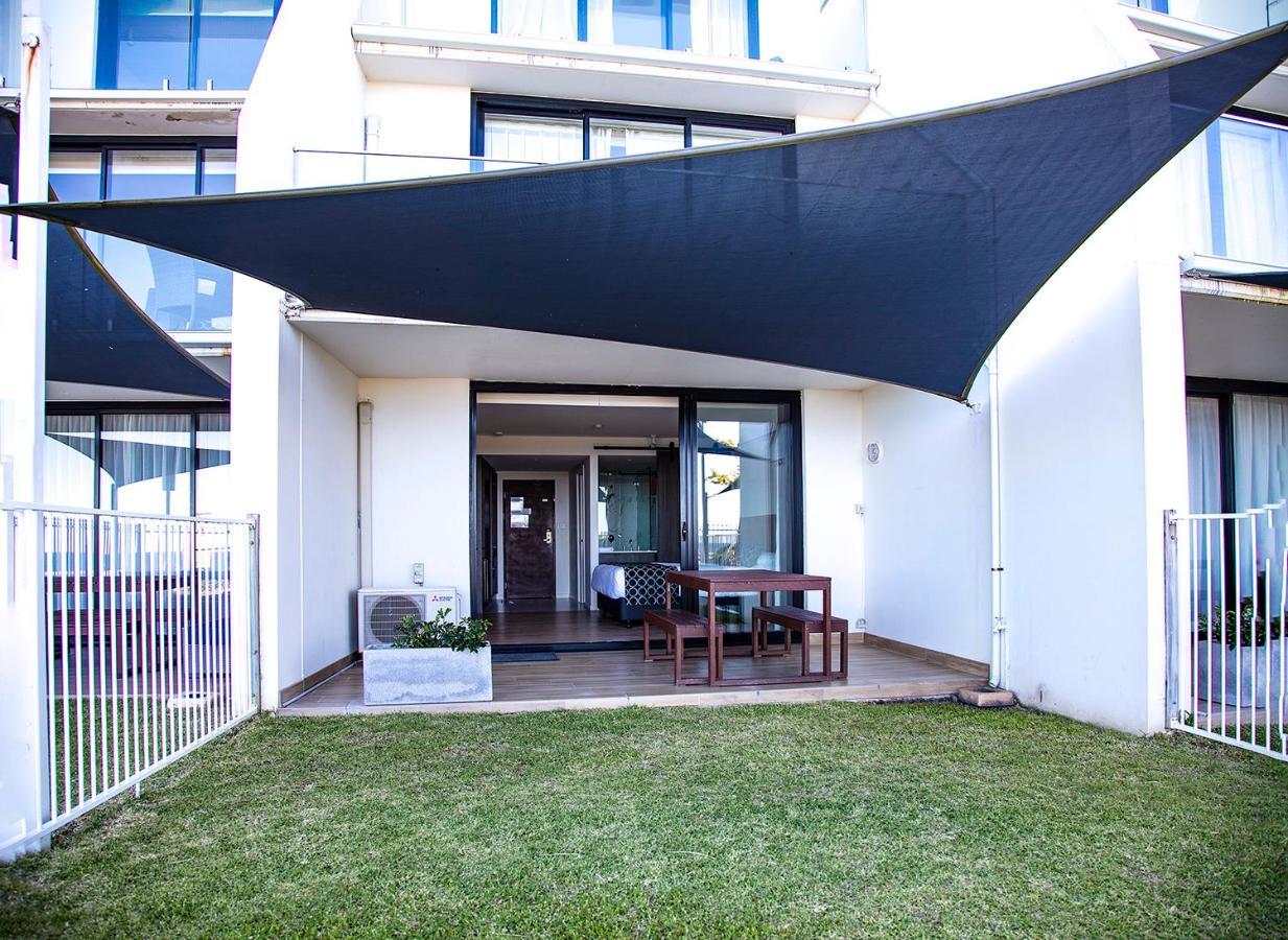 Ocean Front Motel Entrance Exterior photo