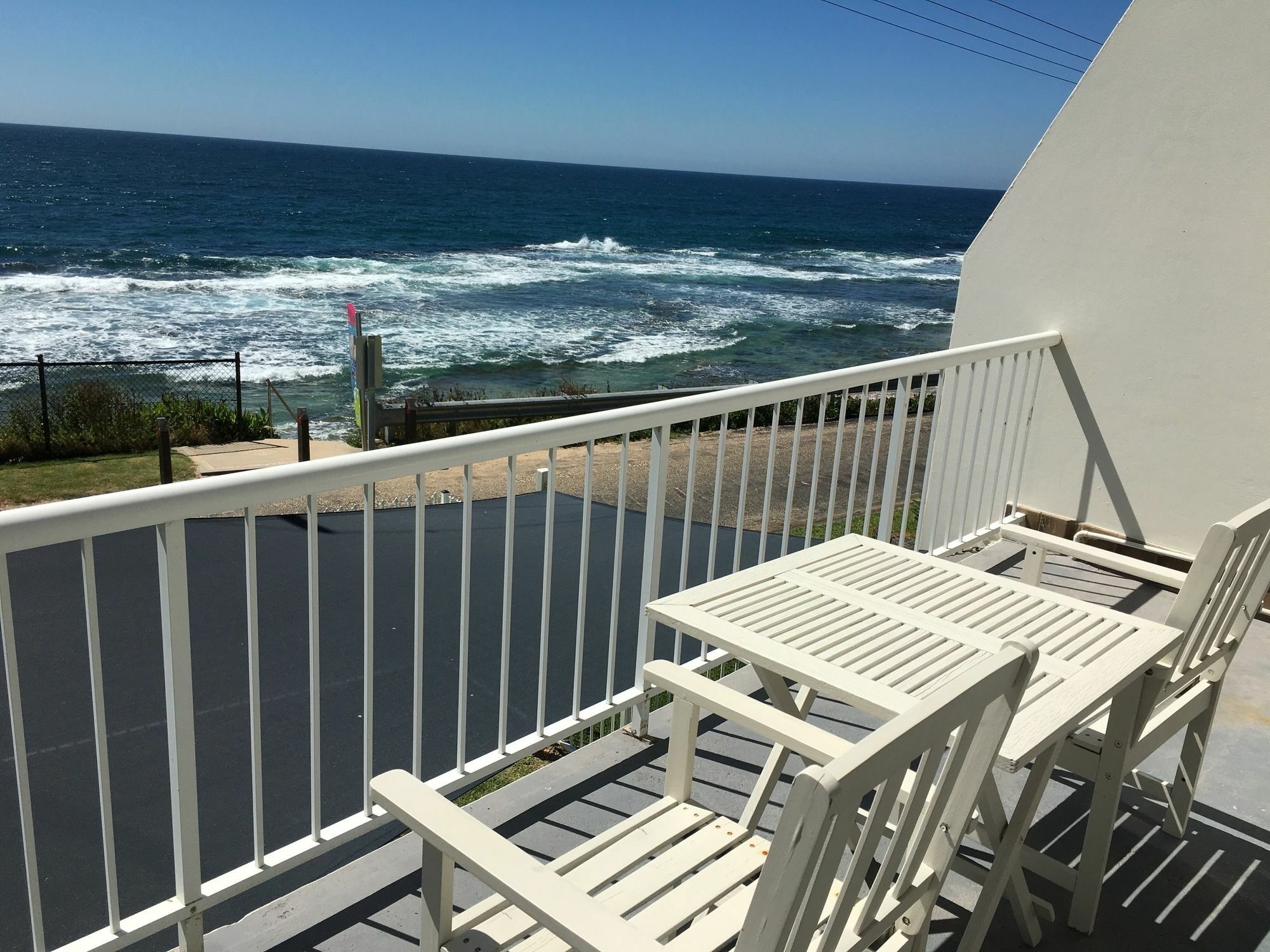 Ocean Front Motel Entrance Exterior photo